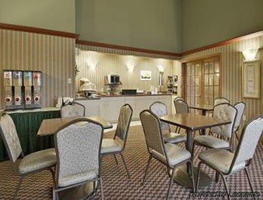 Days Inn By Wyndham Madison Ne/Windsor Restaurant foto